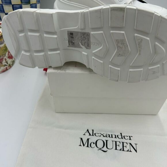 Men's Alexander, McQueen tread slick graffiti sneakers, size 46 made in Italy - Picture 5 of 13